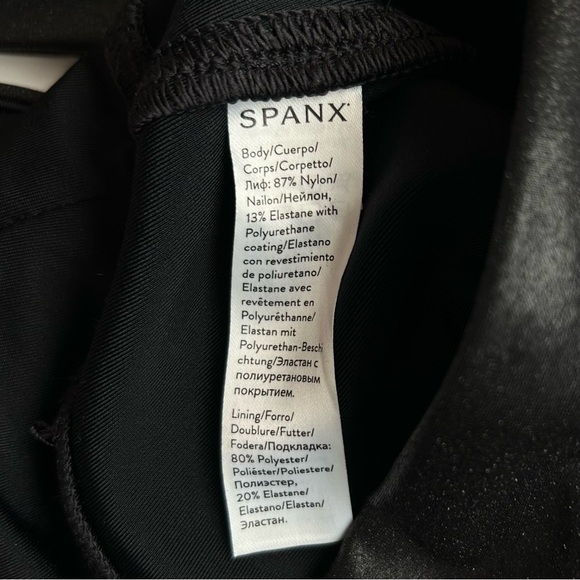 Spanx Faux Leather Leggings High Rise Full Length Size Medium - Picture 15 of 15